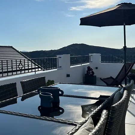 Comino Penthouse 公寓