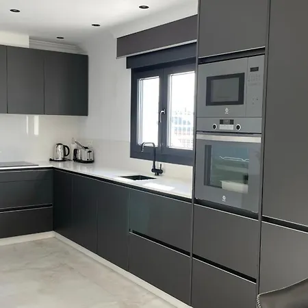 Comino Penthouse 公寓 *