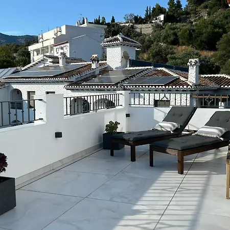 Comino Penthouse 公寓